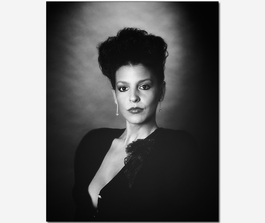 actress model Lisa Saxton in black and white